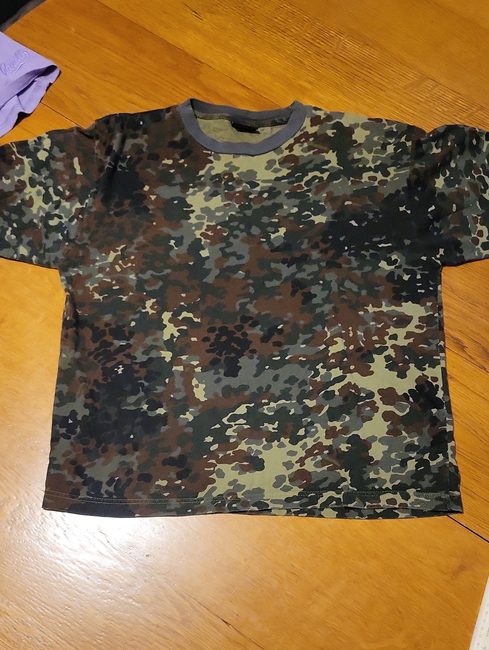 Men's Short-Sleeve Camo Tee - Green Camouflage